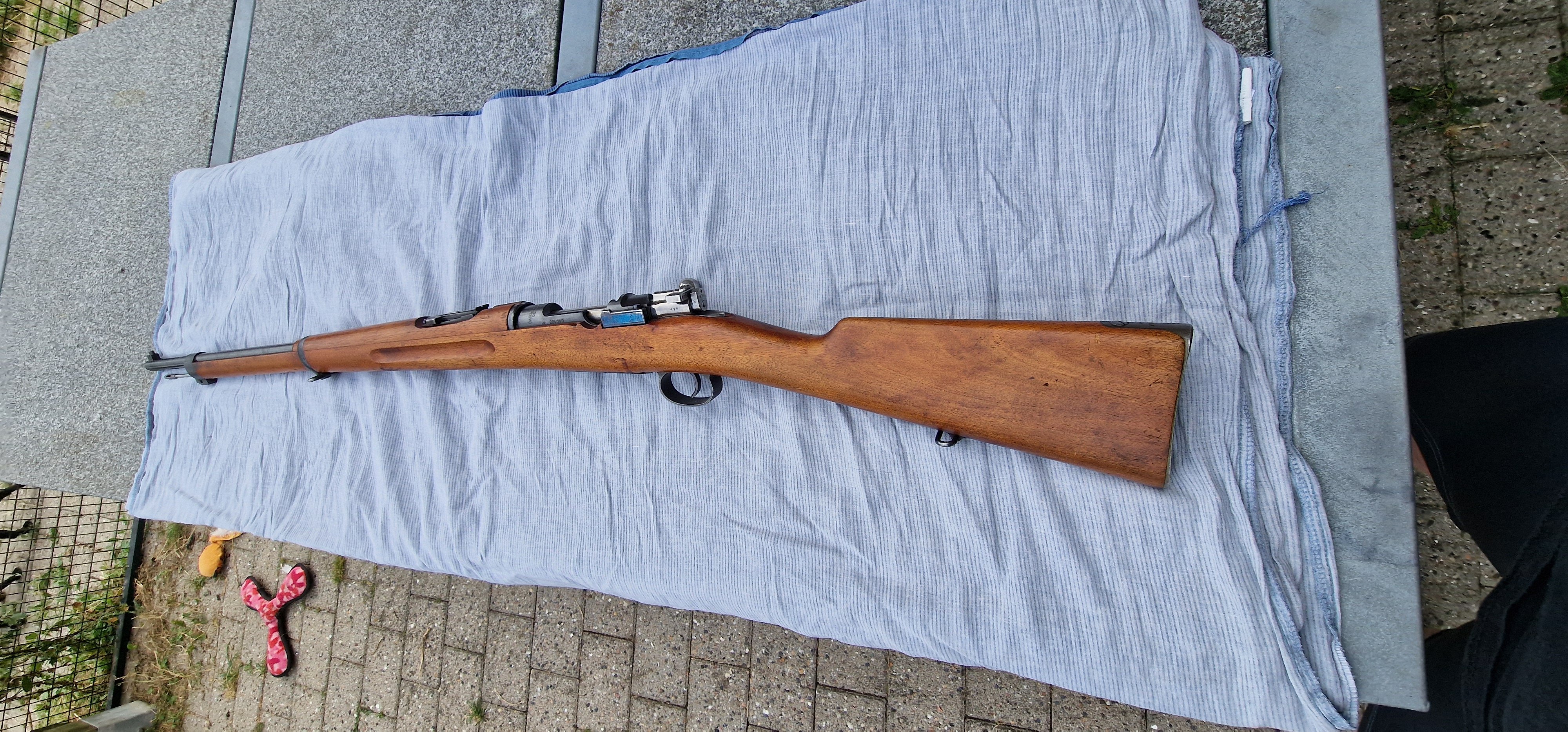 Annonce: Carl Gustav