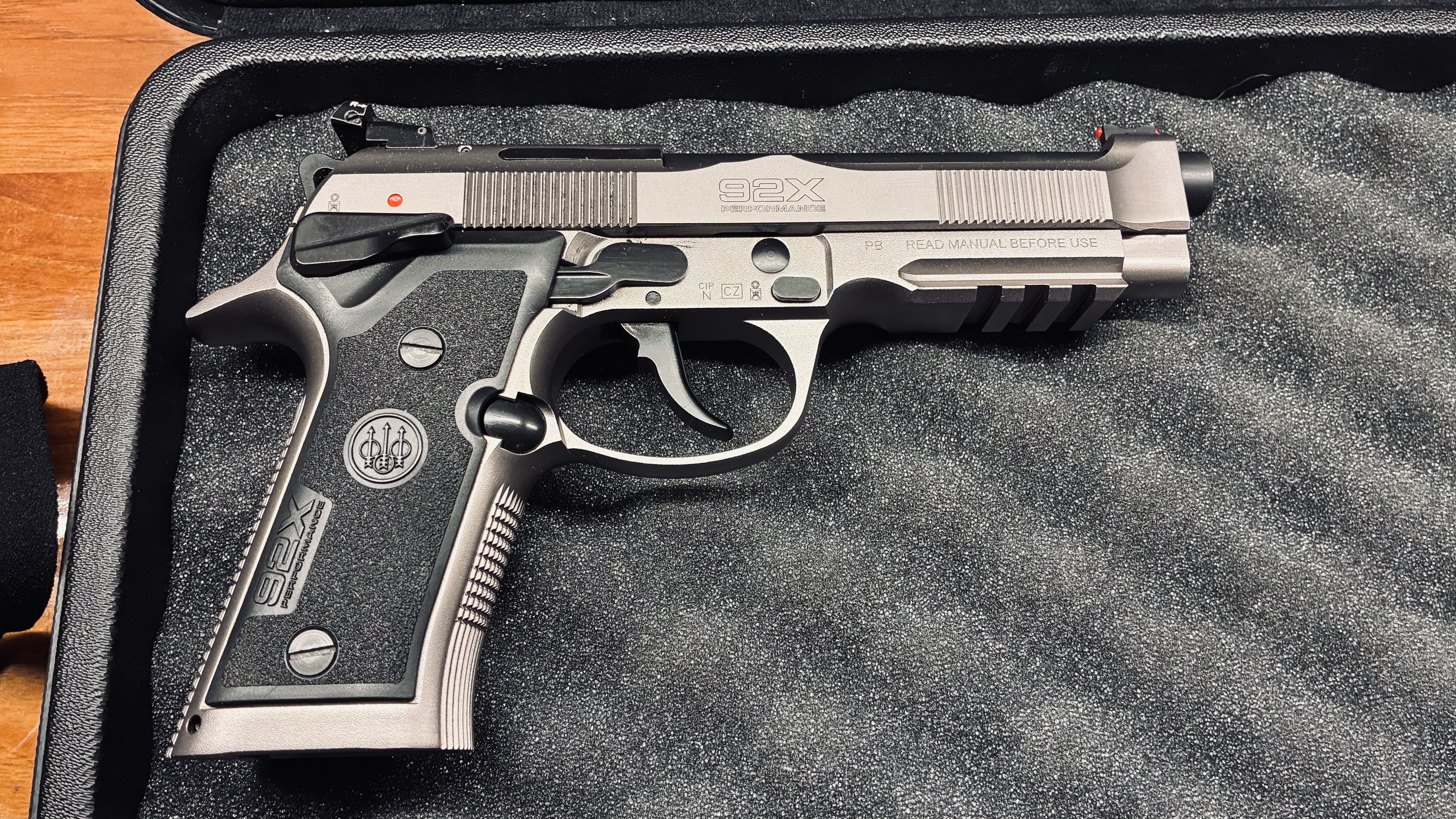 Annonce: Beretta 92X performance 9mm.